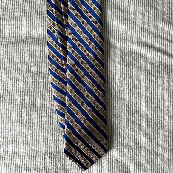 Arrow Neck Tie Blue Gold - Picture 3 of 5